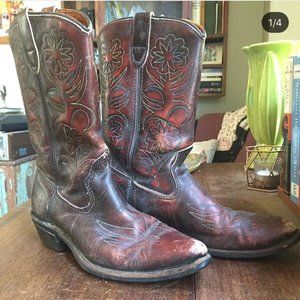 Vintage Ladies Cowboy Boots